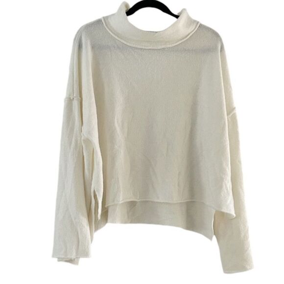 She + Sky Sweaters - She + Sky White wide Sleeve Soft Sweater Size Medium